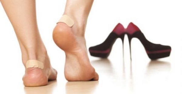 Φουσκάλες στα πόδια: Δεν φαντάζεστε τον καλύτερο τρόπο πρόληψης!