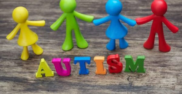 Αυτισμός: Κομβικός ο ρόλος των γονέων