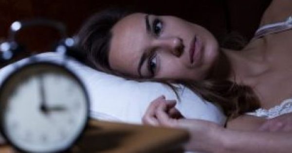 Δυσκολία στον ύπνο: 6 παράδοξοι μέθοδοι για να κοιμηθείτε πιο εύκολα