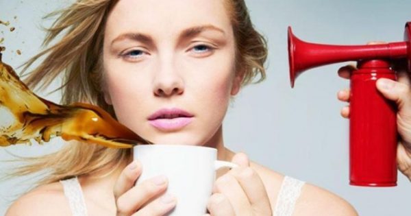 Καφεΐνη: Πώς να μείνετε σε εγρήγορση αν σας πειράζει ο καφές