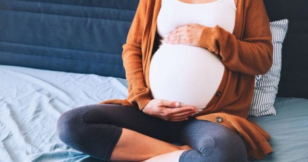 Εγκυμοσύνη και πρησμένα πόδια: Πώς να ανακουφιστείτε!!!