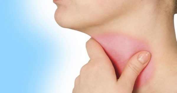 Φαρυγγίτιδα: Τι συμβαίνει στον λαιμό σας και πώς περνάει γρήγορα