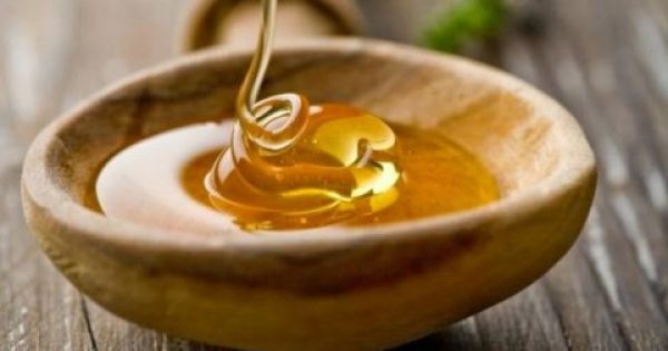 Featured Image for Το μαγικό ρόφημα με μέλι που αδυνατίζει και καίει το λίπος