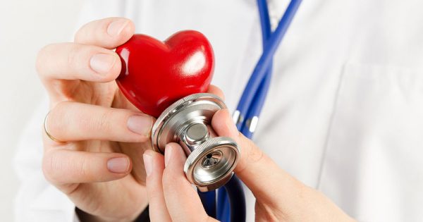 Η βιταμίνη που διορθώνει τις βλάβες στην καρδιά