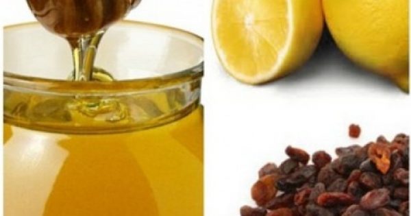 Featured Image for Πώς οι σταφίδες, το λεμόνι και το μέλι θα εξαφανίσουν τις… πανάδες σας!