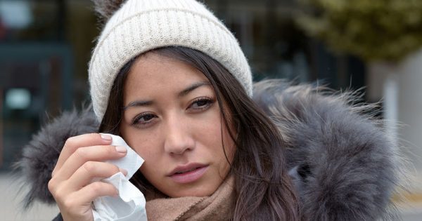 Ξηροφθαλμία τον χειμώνα: 8 συμβουλές για να την αντιμετωπίσετε