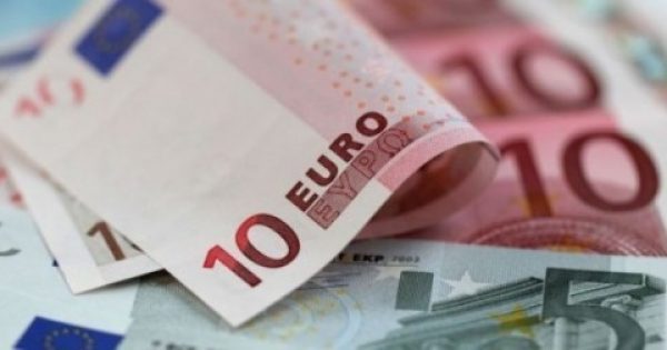 Featured Image for ΣΑΣ ΕΝΔΙΑΦΕΡΕΙ: Έτσι θα μπορέσετε να πάρετε 500 ευρώ μέχρι το Πάσχα!