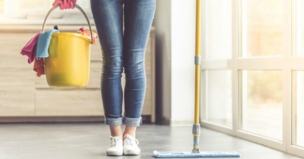 6 Σημεία στο Σπίτι σας που δεν Σκέφτεστε Συχνά να Καθαρίσετε
