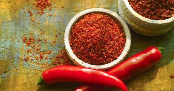 Κόκκινο πιπέρι: 9 σημαντικά οφέλη για την υγεία σας (εικόνες)