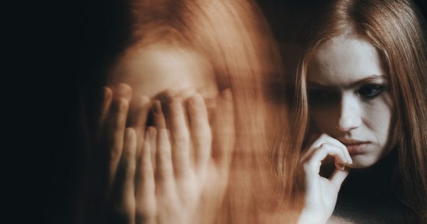 Featured Image for Διπολική διαταραχή: 4 μύθοι για την ασθένεια της Μαράια Κάρεϊ