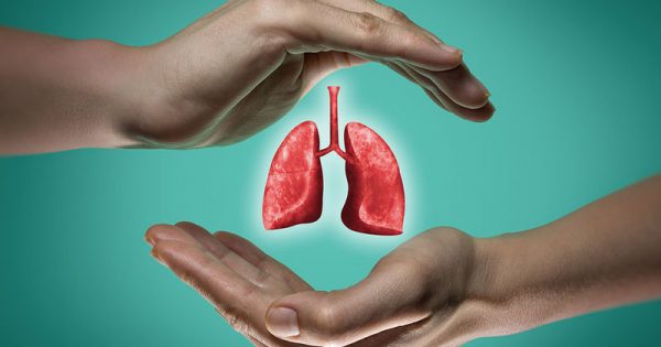 Δύναμη λαβής: Τι αποκαλύπτει για την υγεία των πνευμόνων