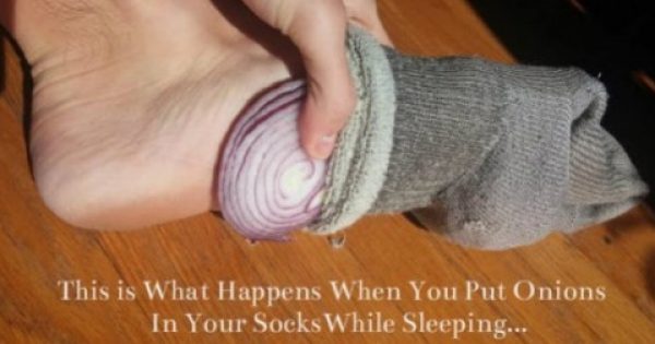Να τι συμβαίνει όταν βάζετε κρεμμύδια στις κάλτσες σας ενώ κοιμάστε!