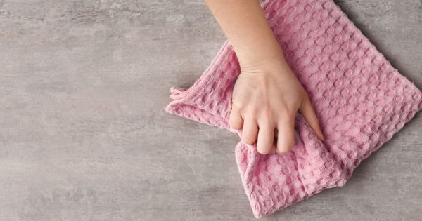 Πετσέτες κουζίνας: Οι κίνδυνοι που κρύβουν για την υγεία