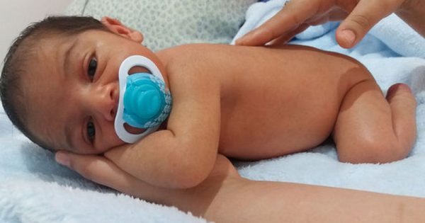 Μασάζ για μωρά: 5 οφέλη του βρεφικού μασάζ στα μωρά