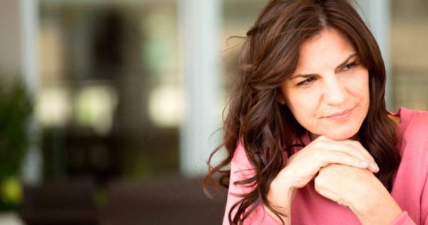 Πρόωρη εμμηνόπαυση: 10 παράγοντες που αυξάνουν τον κίνδυνο