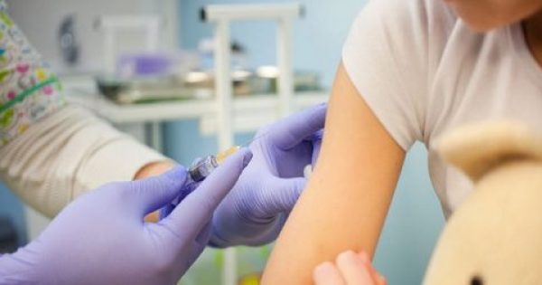 Featured Image for ΙΣΑ – Επιδημία γρίπης τους επόμενους μήνες, προειδοποίηση για αντιγριπικό εμβόλιο