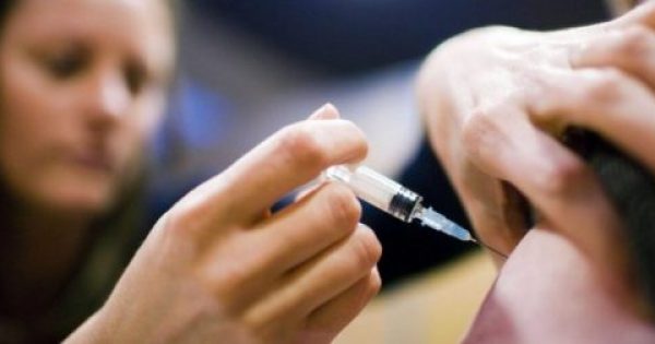 Υποχρεωτικός ο εμβολιασμός παιδιών στην Ελλάδα