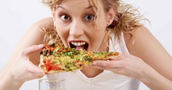Το παράξενο μυστικό για να τρώτε λιγότερο