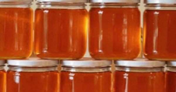 Να αγοράζετε μέλι μόνο από μελισσοκόμους: Και όταν μάθετε το γιατί δε θα σας αρέσει καθόλου