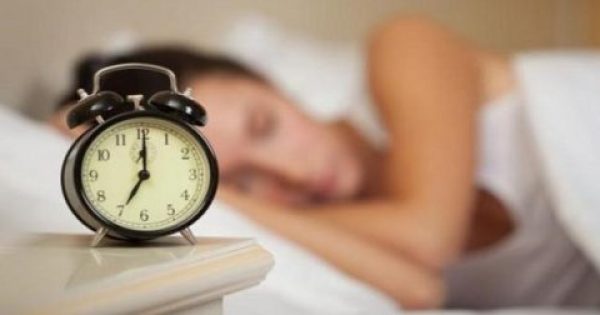Μην κοιμάστε λιγότερο από 6 ώρες. Κινδυνεύετε