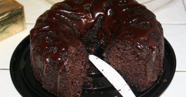 Σοκολατένιο κέικ διαίτης με λίγες θερμίδες; Γίνεται..