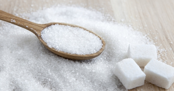 Έξι τρόποι που η ζάχαρη οδηγεί σε αύξηση του βάρους