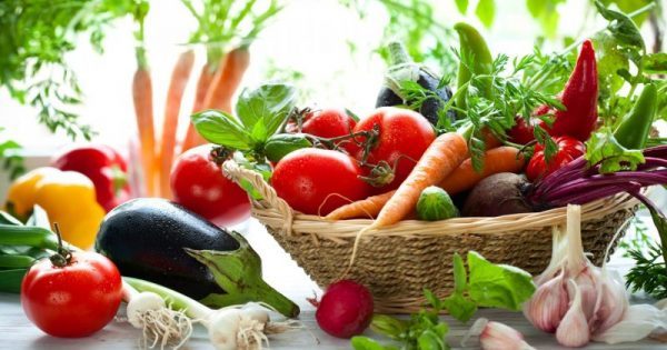 Featured Image for Το λαχανικό που είναι έξι φορές πιο υγιεινό όταν το κάνουμε σάλτσα
