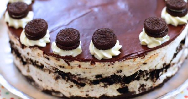 Cheesecake με μπισκότα όρεο χωρίς ψήσιμο (Video)